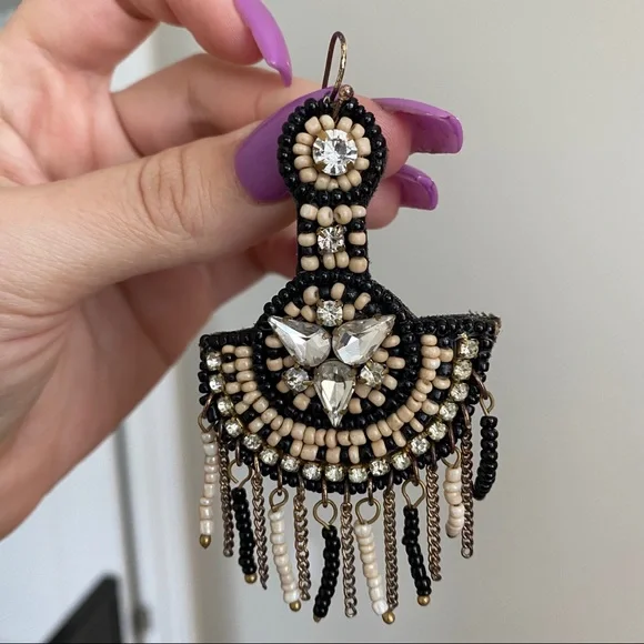 Black and cream statement earrings with stones - Picture 3 of 7